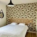 Hyper Centre - Draps Inclus - Fibre - Parking - Local Velos - Jusqu'a 6 Personnes * Saint-Brévin-les-Pins