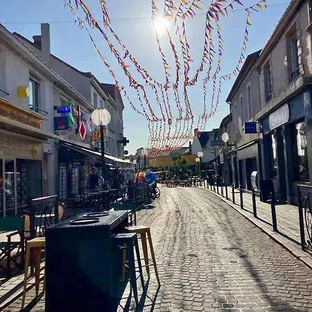 Διαμέρισμα - St Brevin Les Pins - Hyper Centre - Fibre - Parking - Jusqu'a 6 Personnes