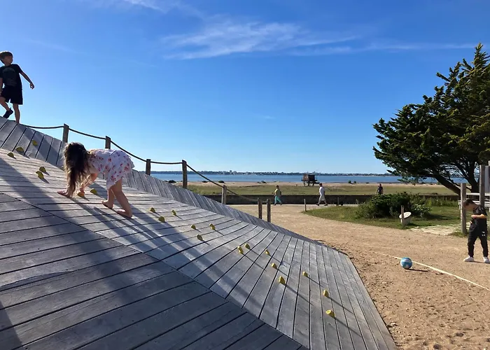 Apartman Hyper Centre - Draps Inclus - Fibre - Parking - Local Velos - Jusqu'a 6 Personnes Saint-Brévin-les-Pins