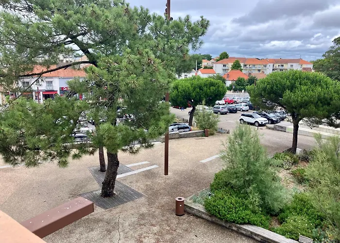 Hyper Centre - Draps Inclus - Fibre - Parking - Local Velos - Jusqu'a 6 Personnes Saint-Brévin-les-Pins